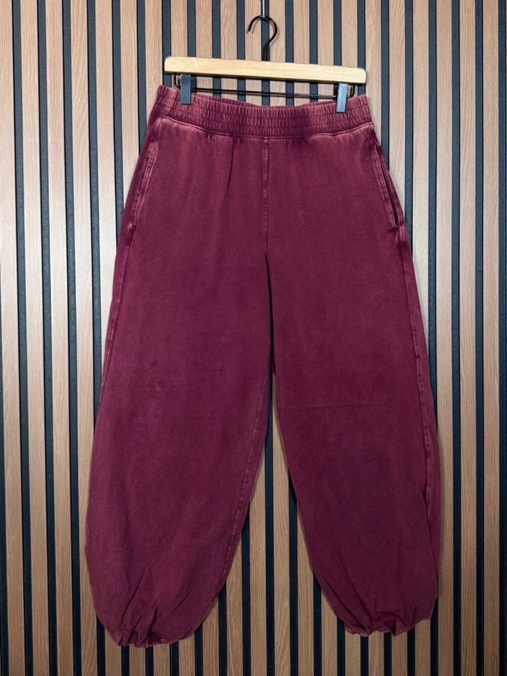 Free People Joggers Medium Womens Red Vintage Wash Fleece Sweatpants Baggy